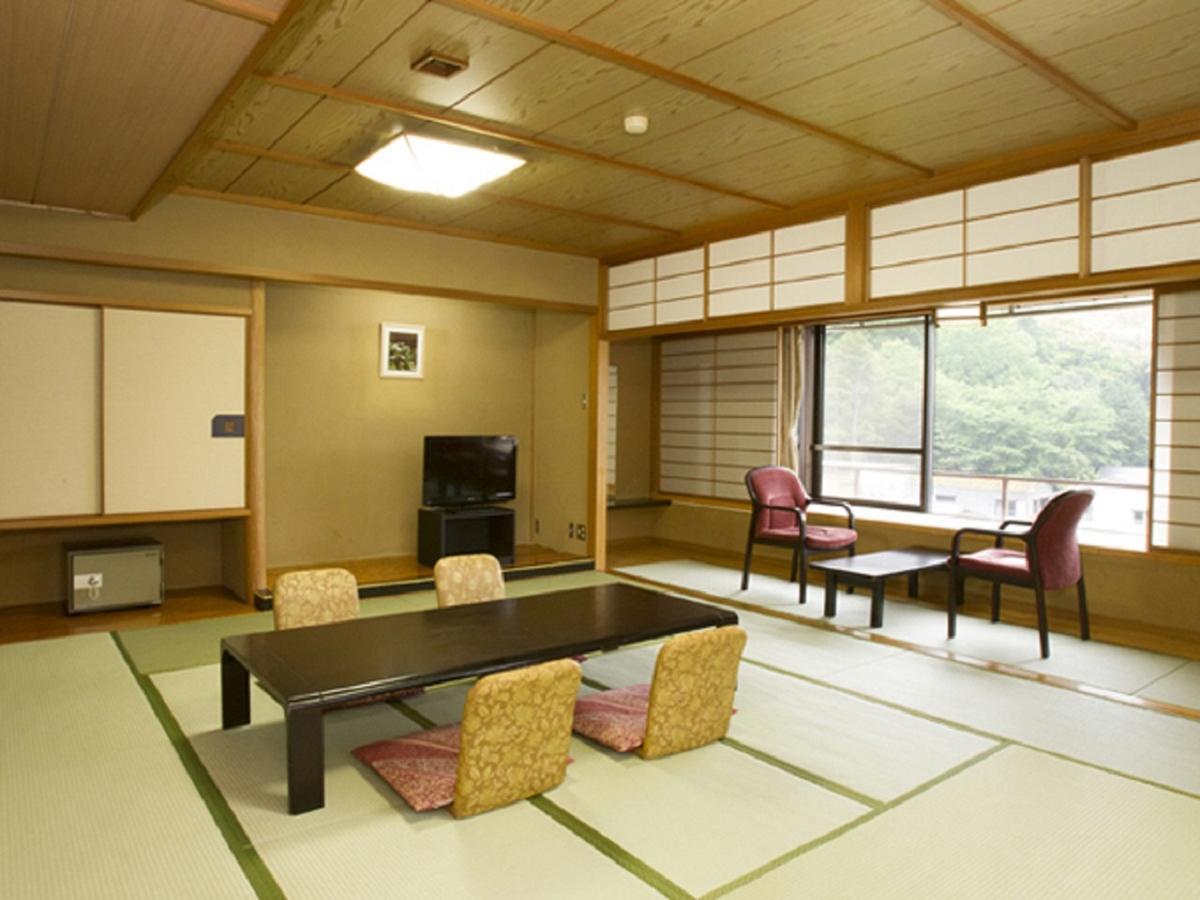Izu Nagaoka Kinjokan Izunokuni Exteriör bild